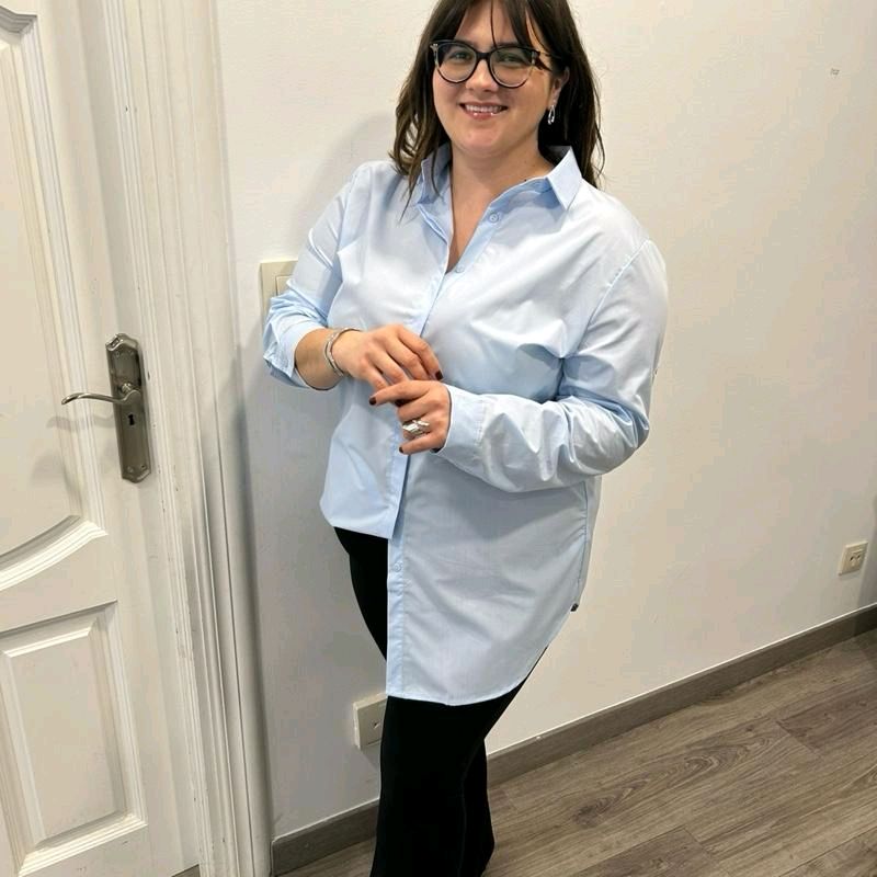 CAMISA CELESTE OVERSIZE